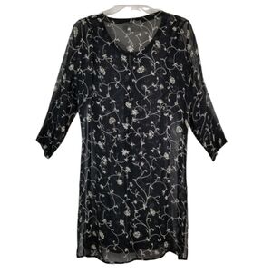 Long Tunic Top Blouse Black White Size Large Whimsigoth Fairy Floral Button Slit